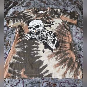 Nike Shirt Sportswear Skull Tie Dye Shirt Size L - Nike Skull Shirt